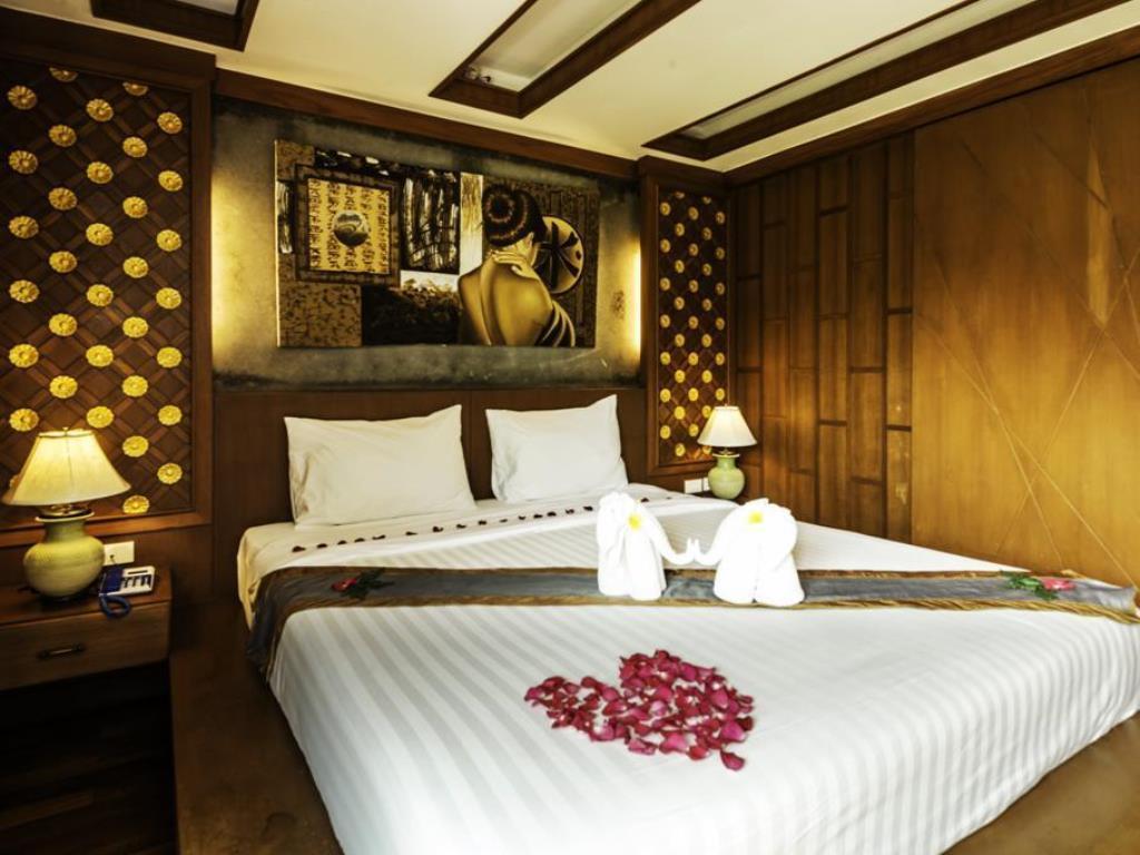 Renoir Boutique Hotel Patong ภายนอก รูปภาพ
